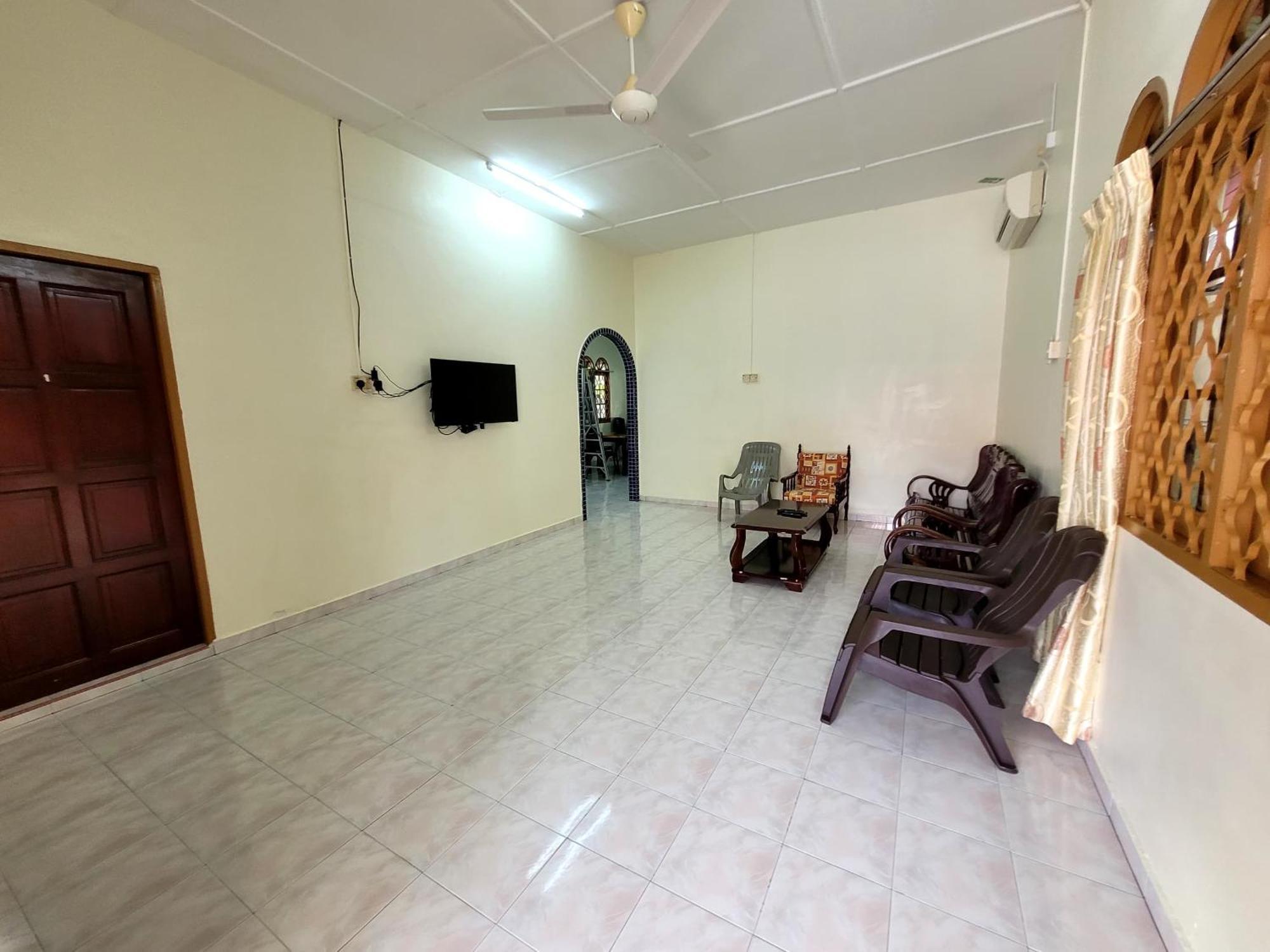 Pangkor Homestay Pekan Pangkor Habitación foto