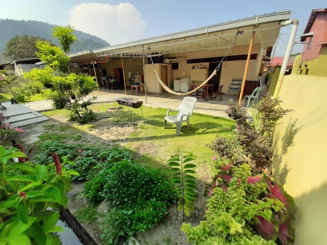 Pangkor Homestay Pekan Pangkor Habitación foto